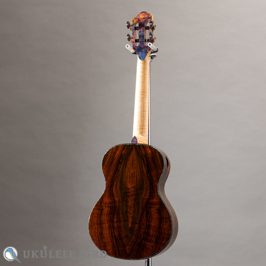 Joji Yoshida Guitars & Ukuleles #105 Tenor