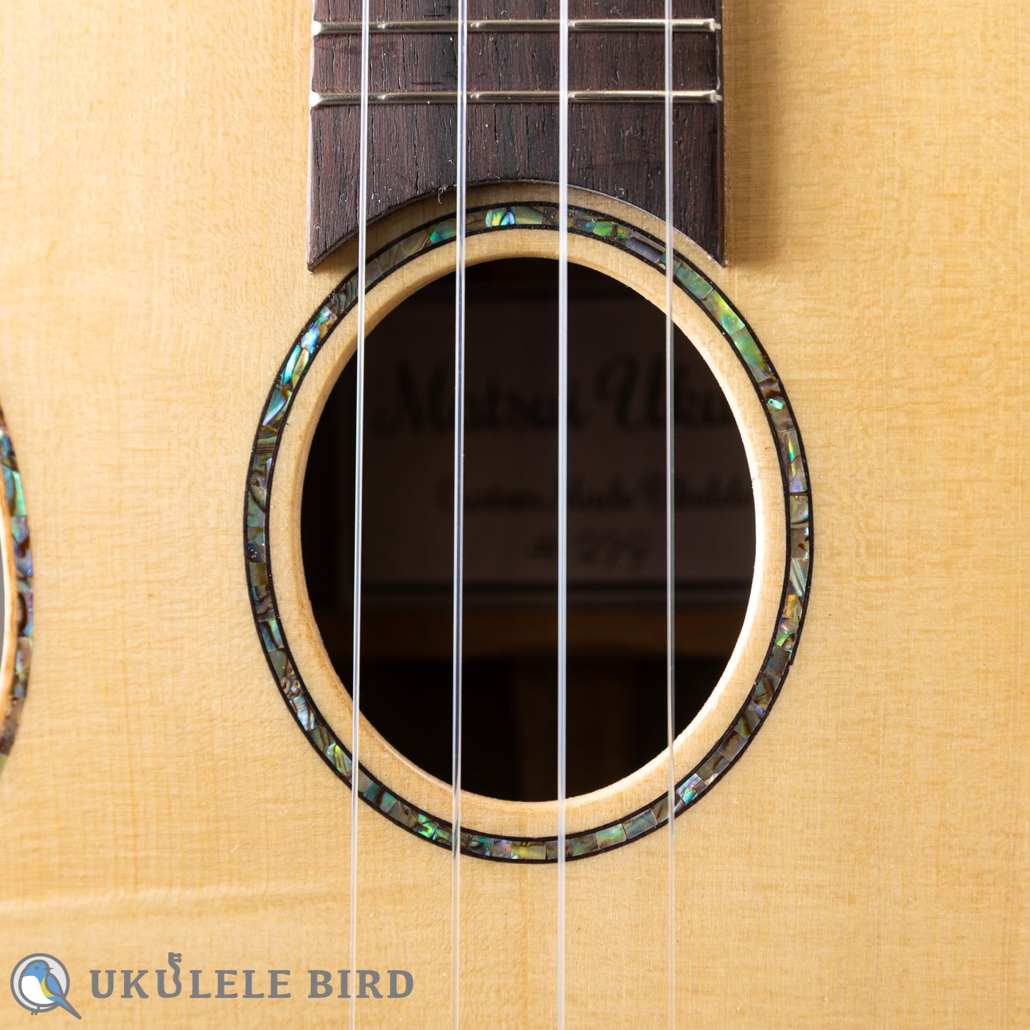 Matsui Ukulele Five-D Laughing Concert