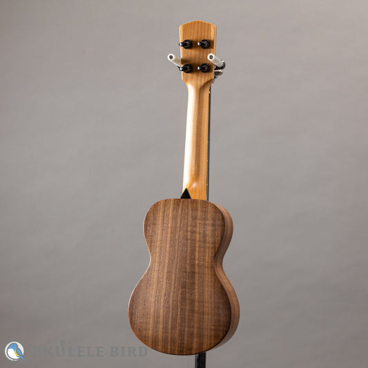 Moodyville Soprano Spruce/Walnut