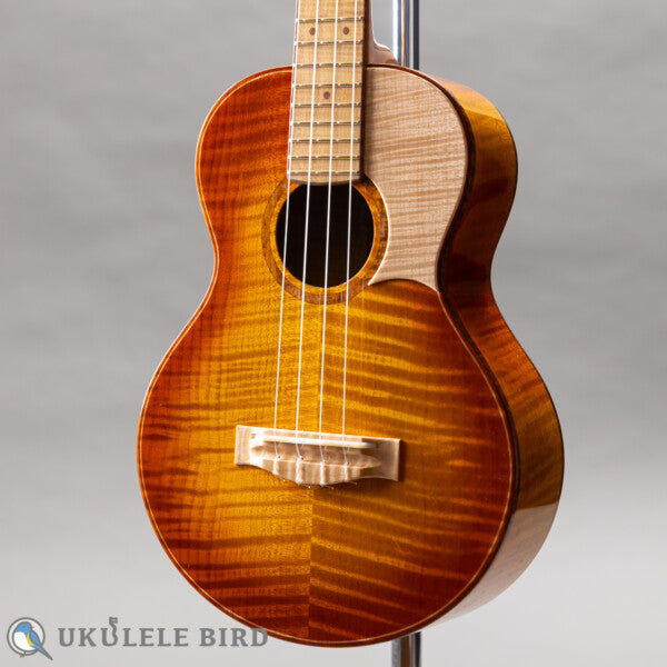 Oul Craft Tenor Curly Maple