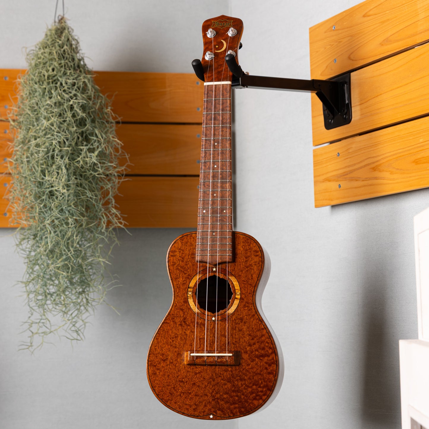 Antar Soprano Figured Sapele
