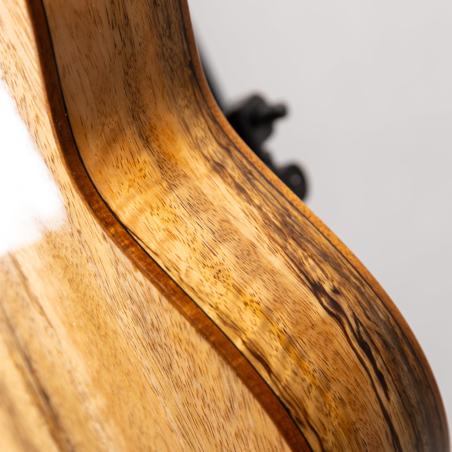 Big Island U-MO-CHB Concert Humming Bird  2024