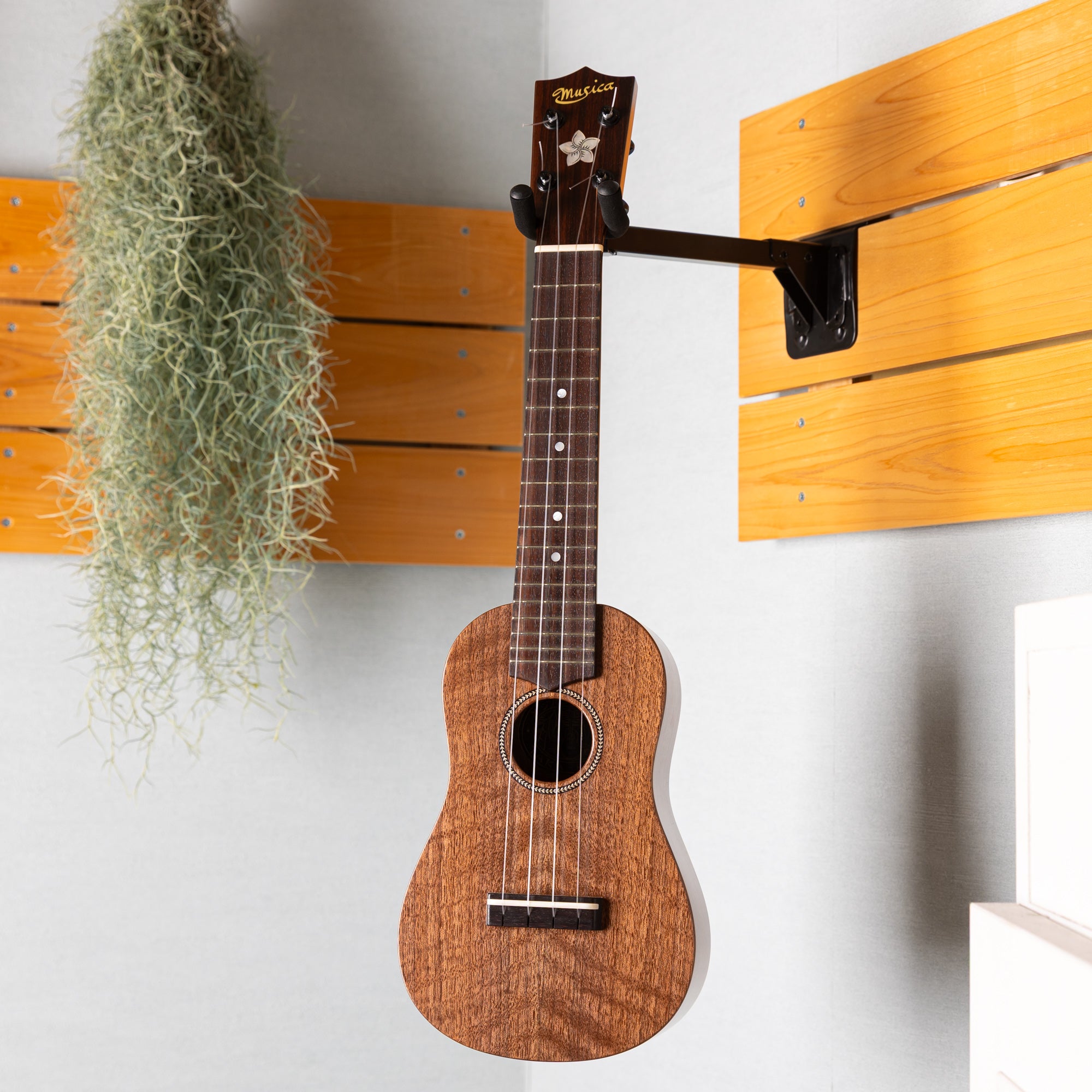 Ukulele Bird – Ukulele Bird （株式会社ラストギター）