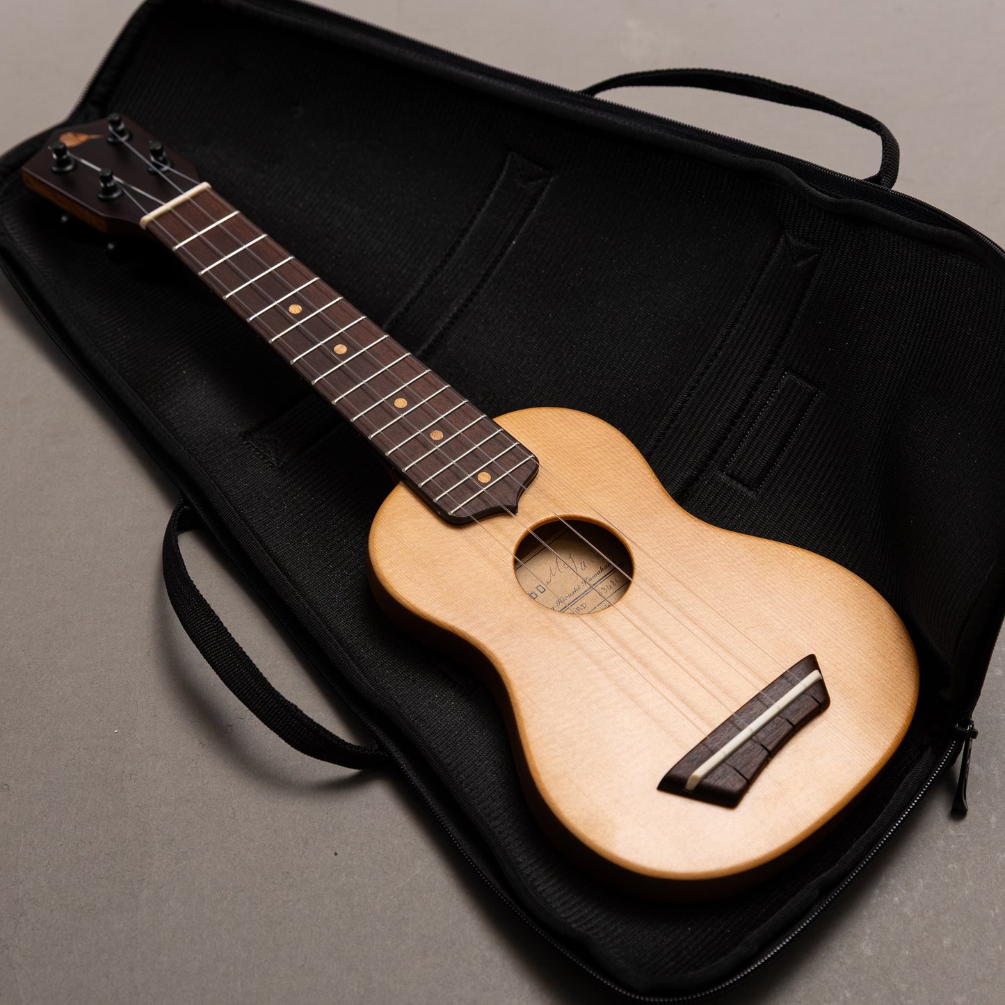 G-Labo “たびレレ” Ukulele Bird 特注モデル J-Bird Spruce