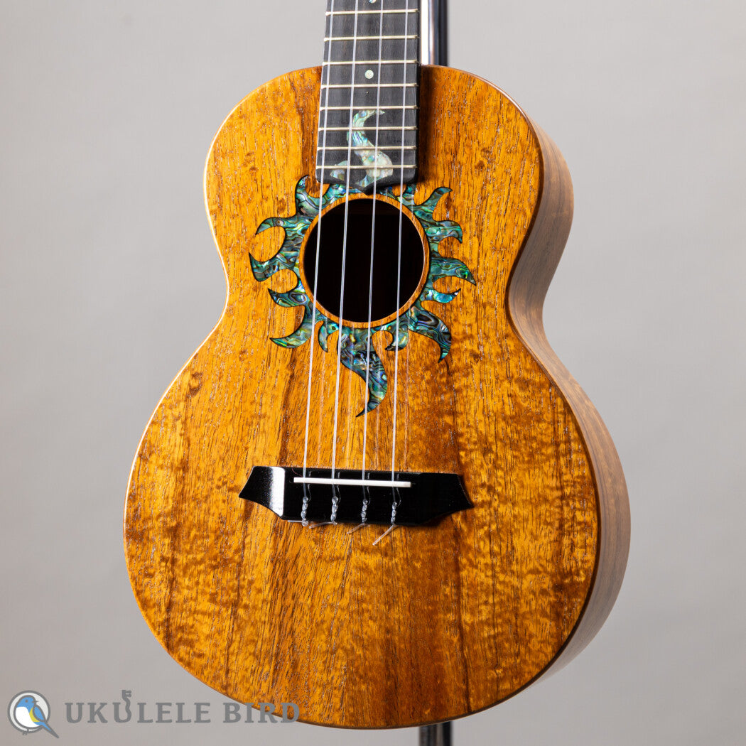G String T4 Sun Tenor