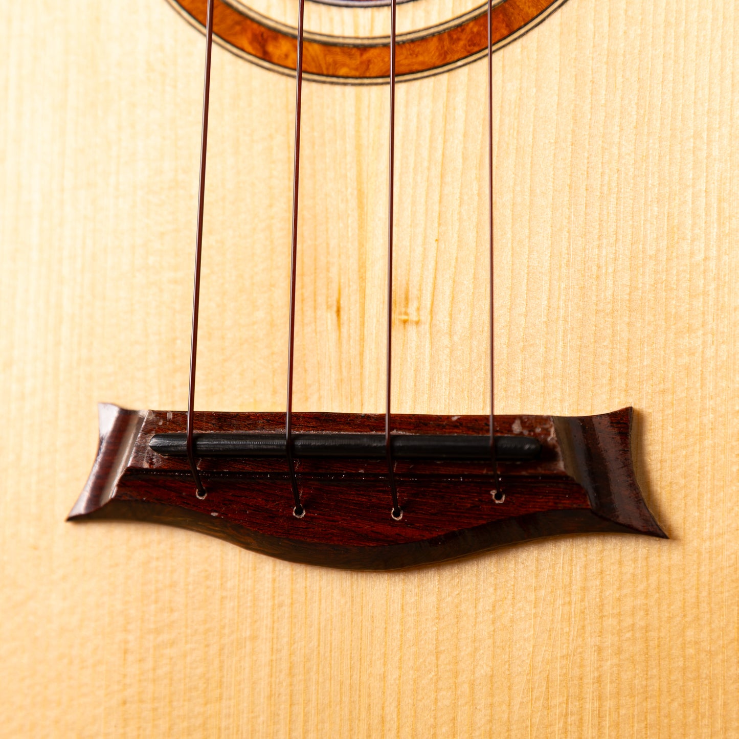 Gladstone Luthiers Camphor Laurel Tenor