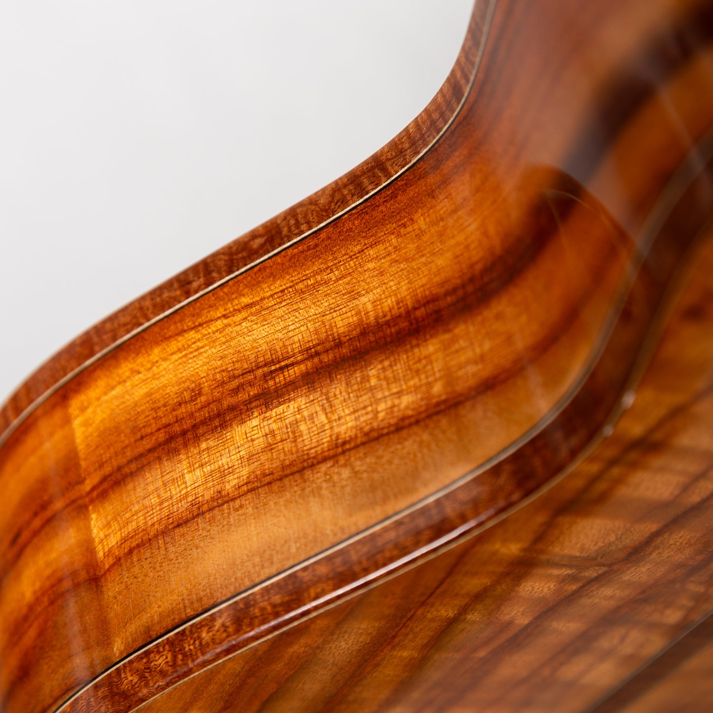 Gladstone Luthiers Camphor Laurel Tenor