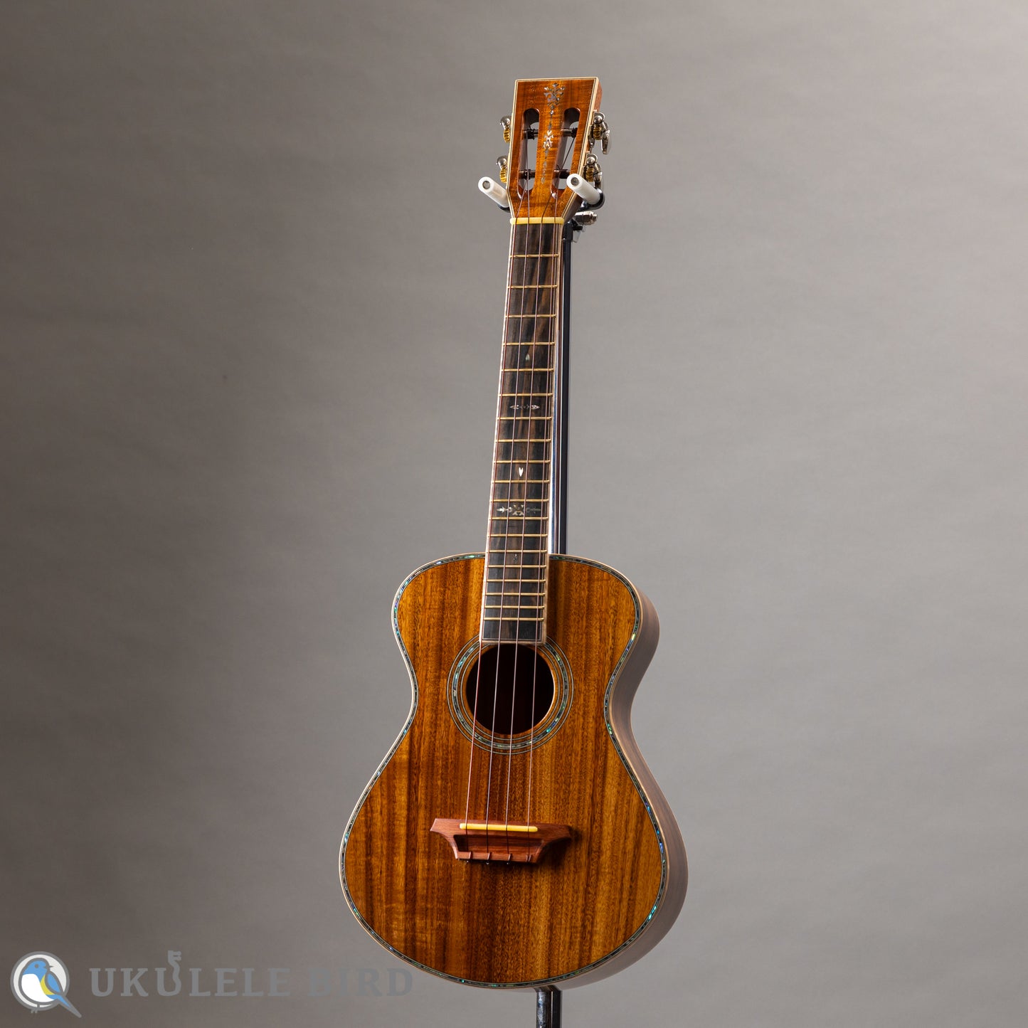 Hozen  Green Label Tenor Pacific Koa Traditional