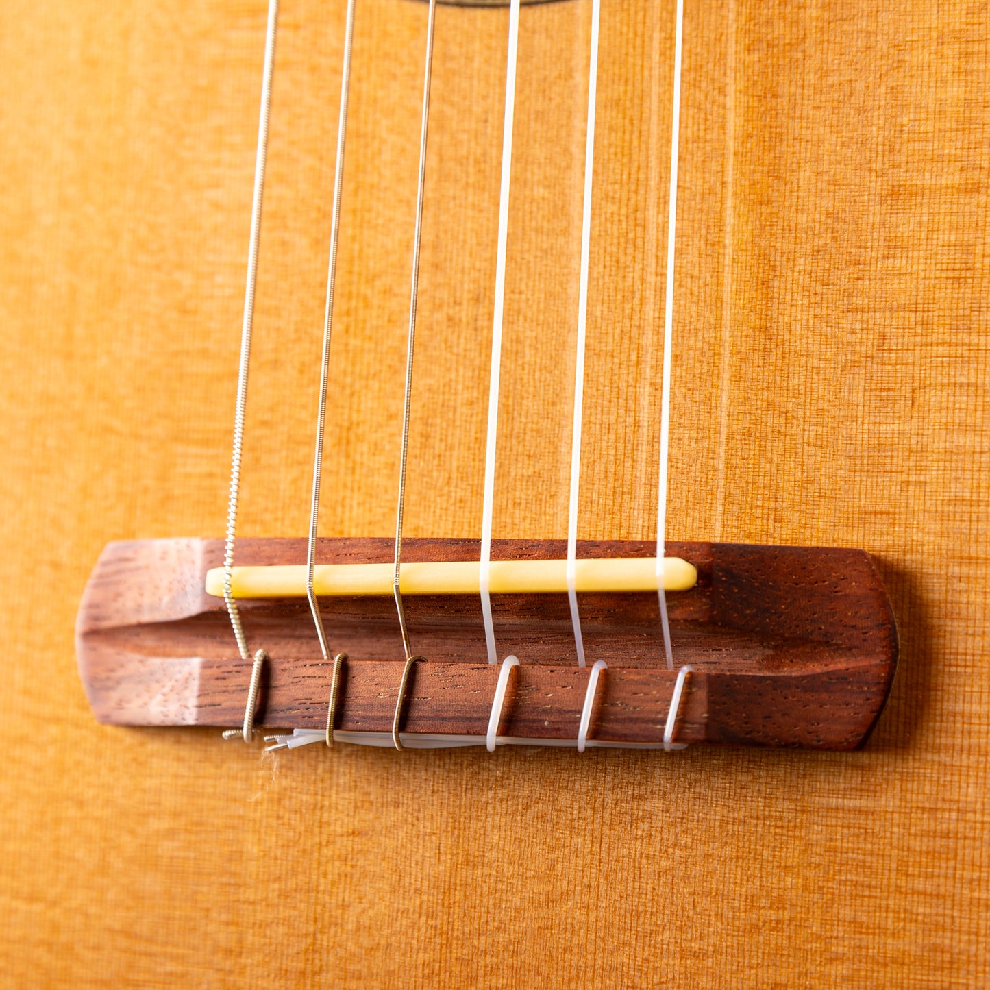 Hozen Green Label Guitalele Red Cedar  Mexican Cocobolo