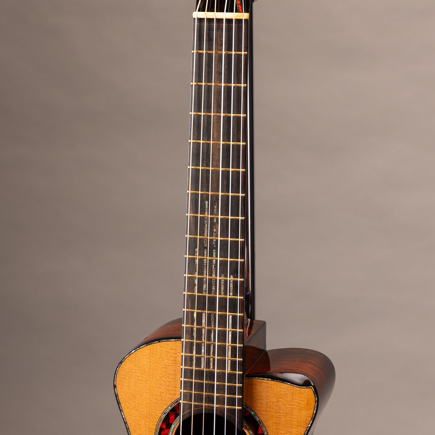 Hozen Green Label Guitalele Red Cedar  Mexican Cocobolo