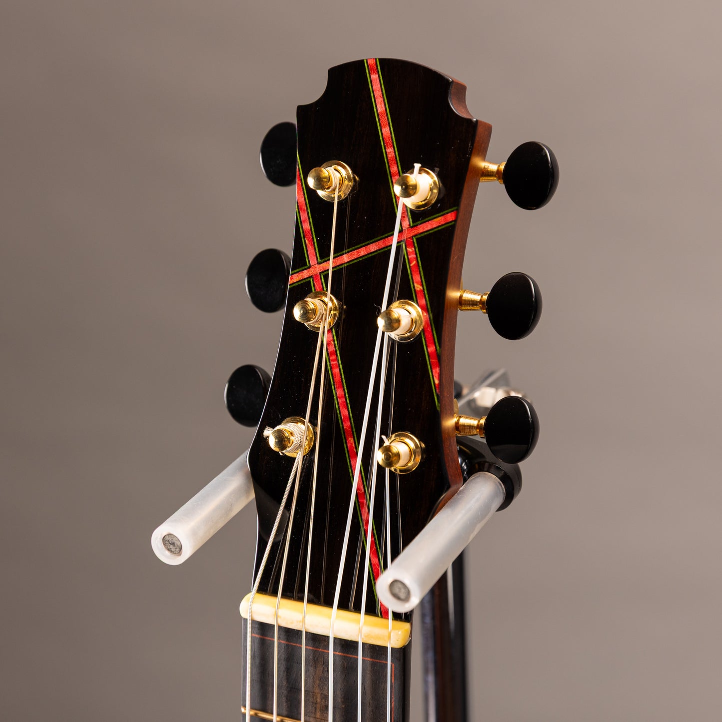 Hozen Green Label Guitalele Red Cedar  Mexican Cocobolo