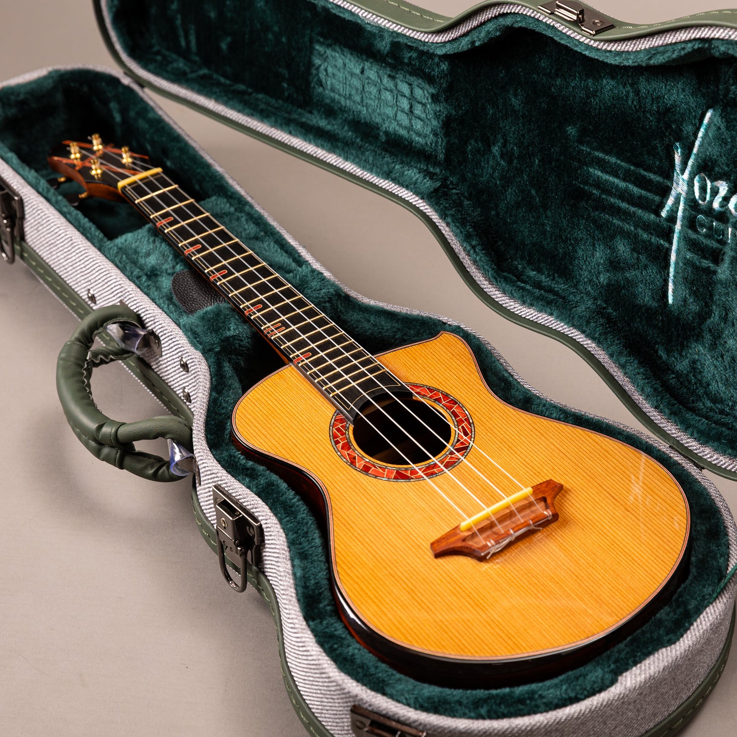 Hozen Green Label Tenor Red Cedar Mexican Cocobolo