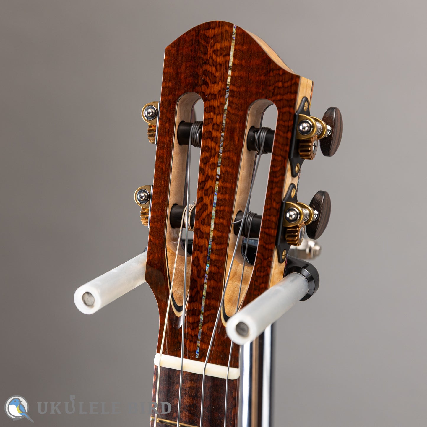 Joji Yoshida Guitars & Ukuleles #105 Tenor