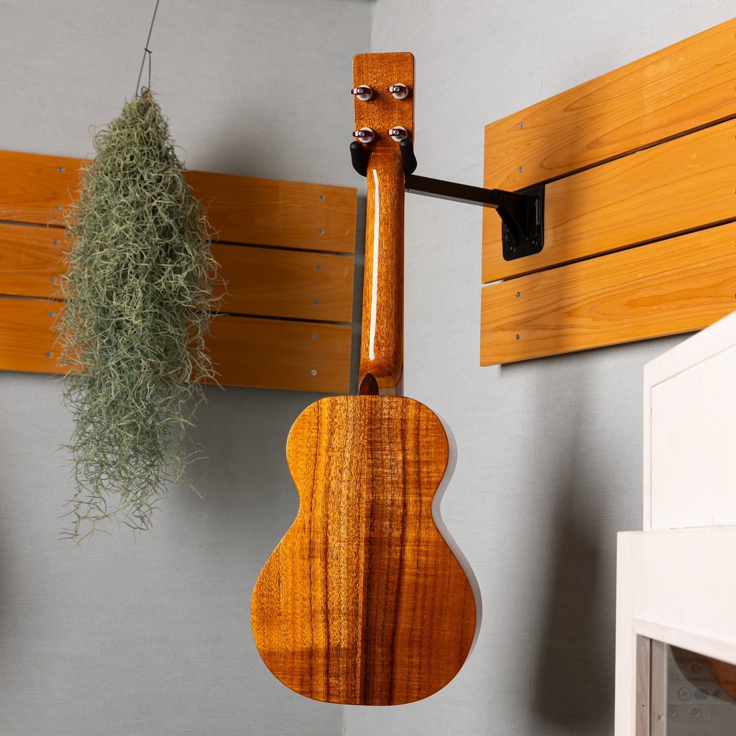 KIDA UkuleleWorks Hawaiian Koa Concert