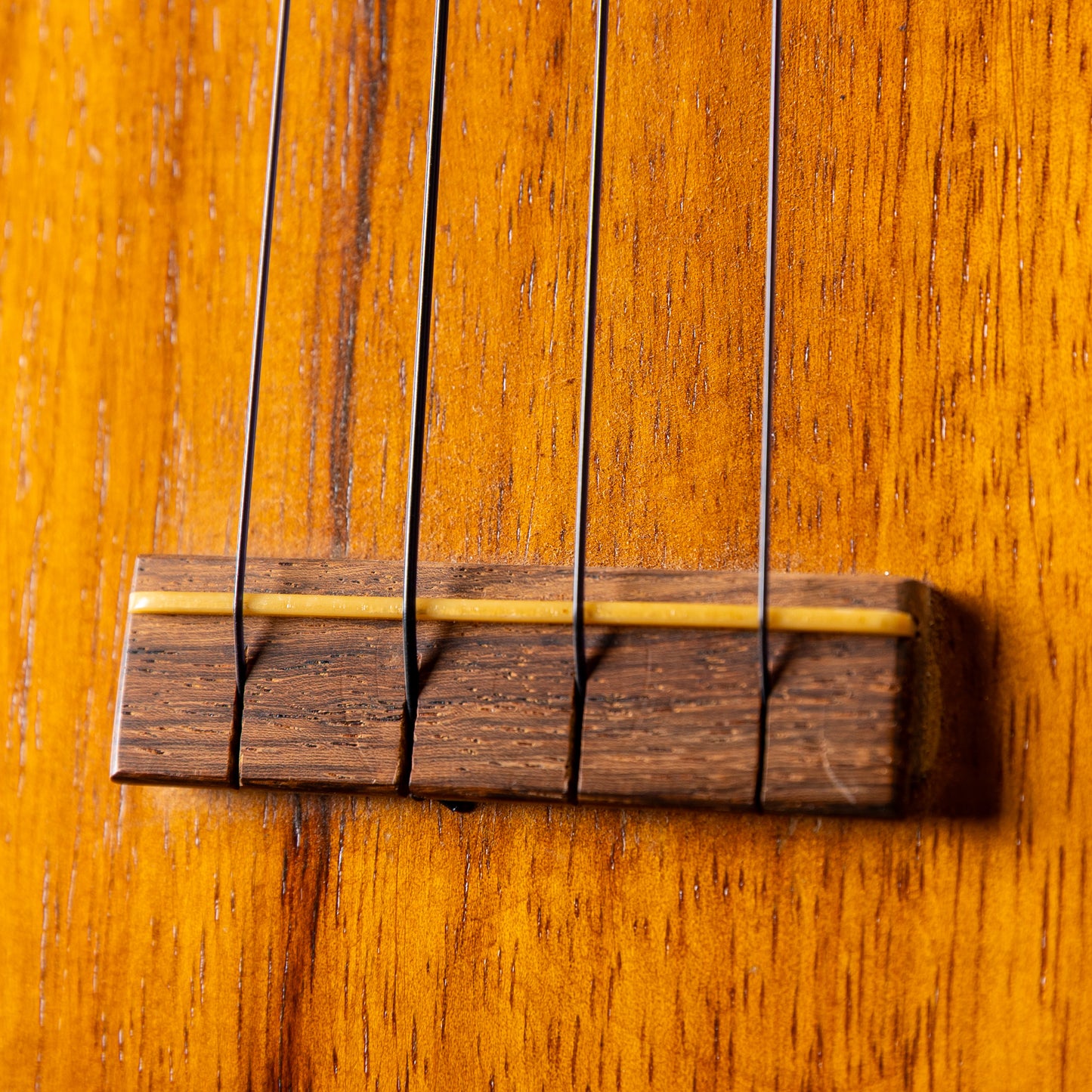 Kamaka Soprano Pineapple Gold Label 1960s