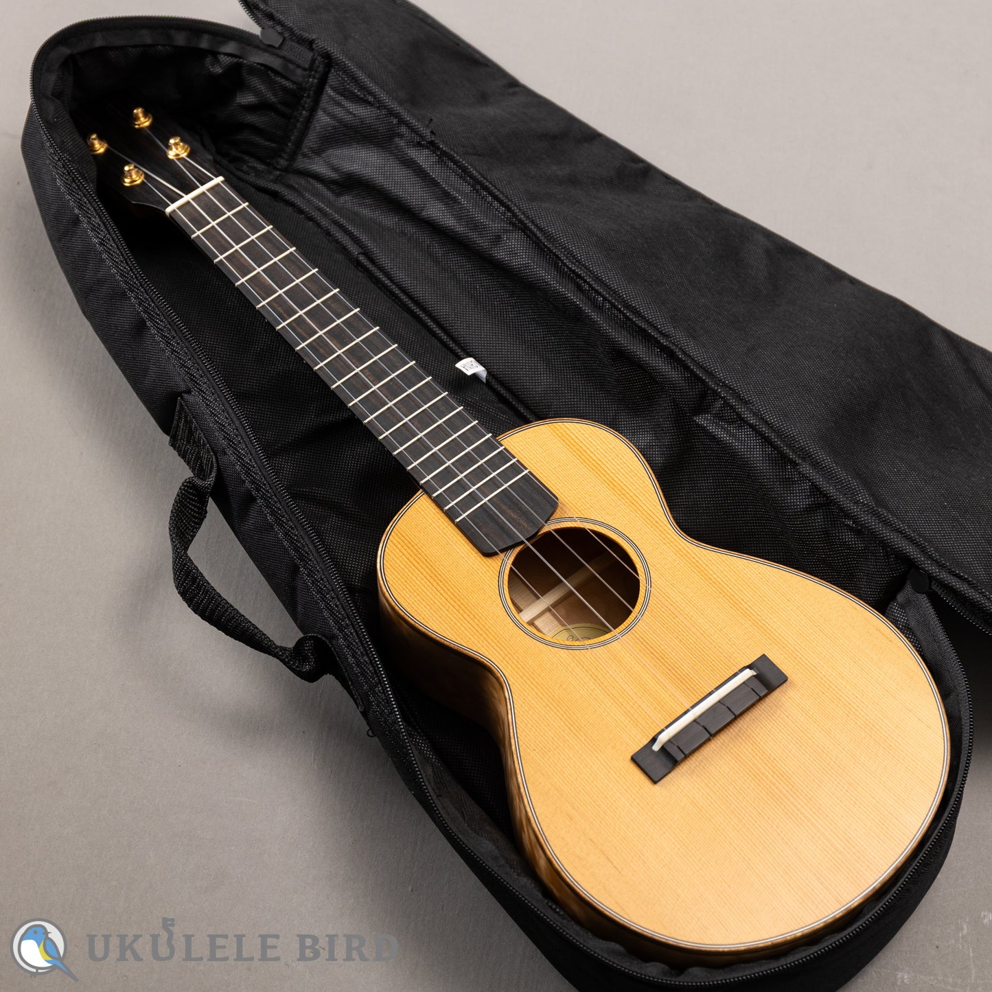 Moodyville Ukulele Torrefied Spruce x Quilted Maple Concert 5th Anni