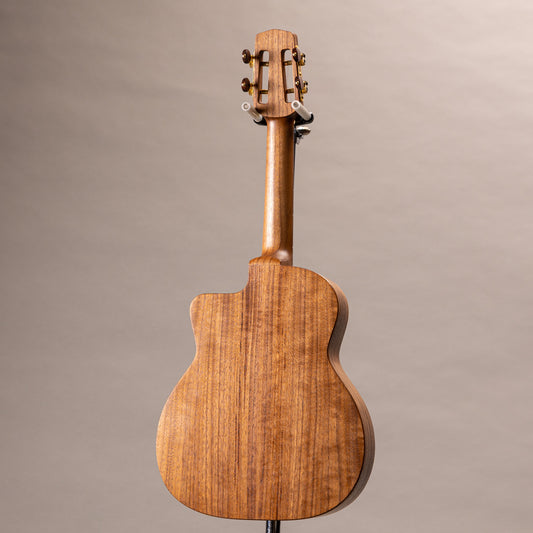 Moodyville Ukulele All Walnut Maccaferri Style Concert