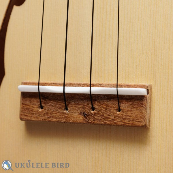 Quiam Ezo's Ukulele Through neck Soprano F