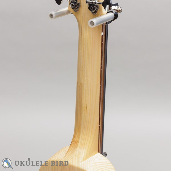 Quiam Ezo's Ukulele Through neck Soprano F