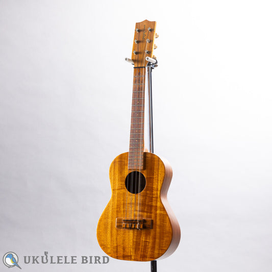 Kamaka Tenor 6ST White Label 1970s