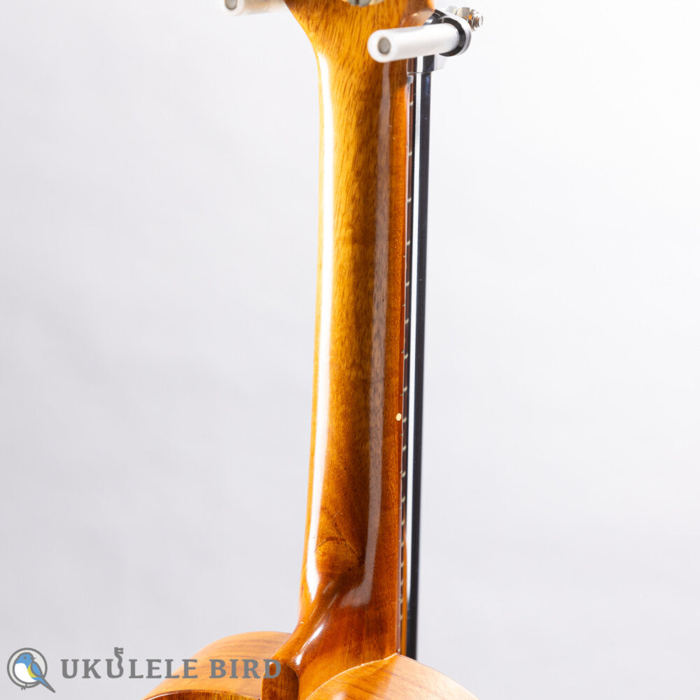 Kamaka Tenor 6ST White Label 1970s