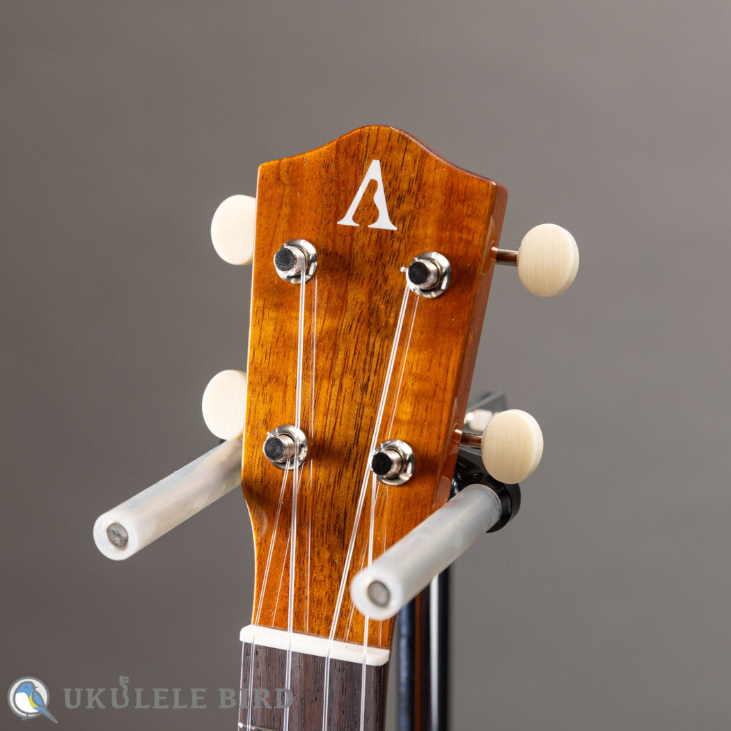 ASTURIAS Solo Ukulele Koa