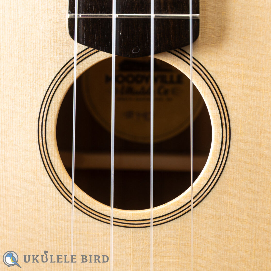 Moodyville Soprano Spruce/Walnut