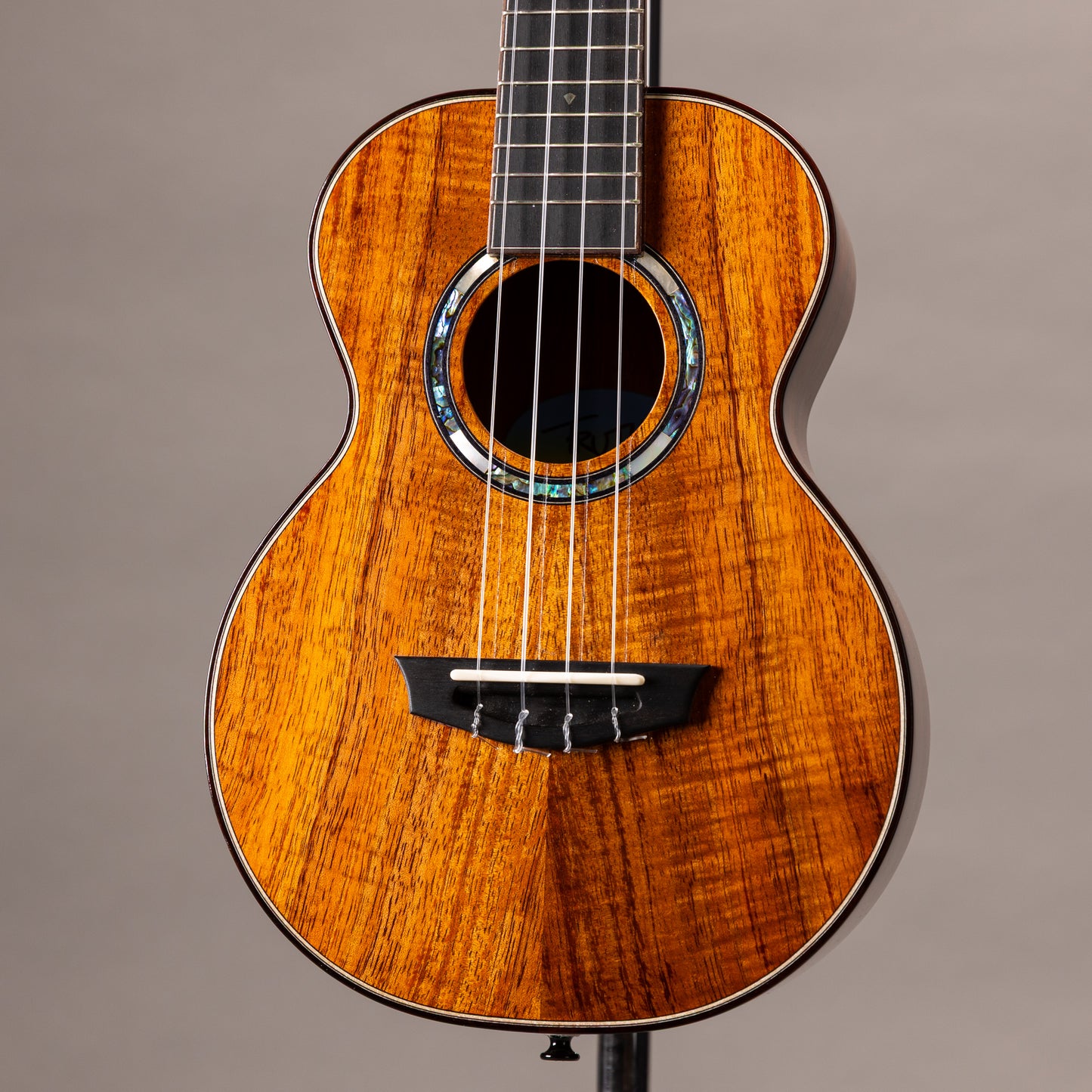 Truth TKE-2323 CST Ebony Rose Binding 2026年製 USED