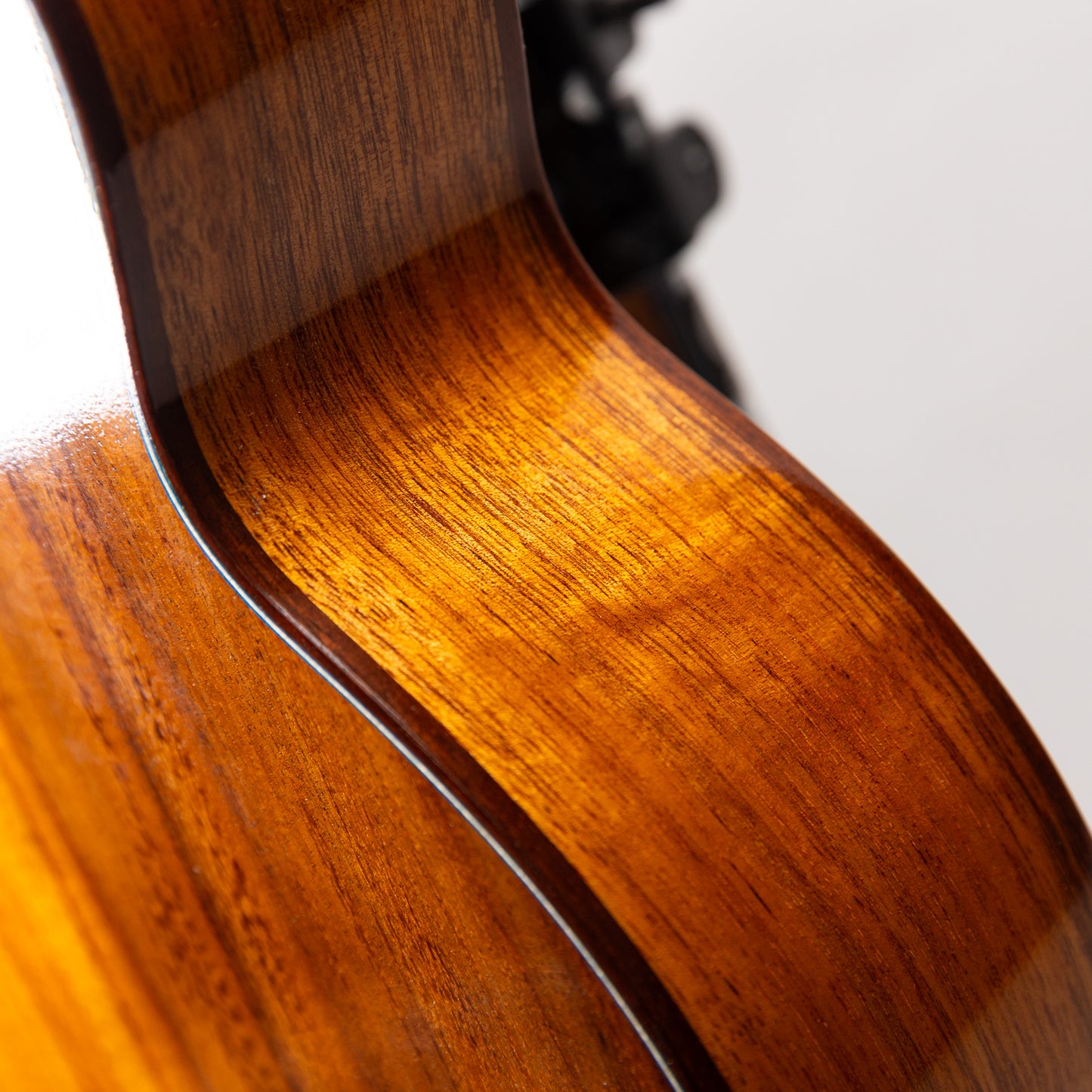 Truth TKE-2405 Rose Binding