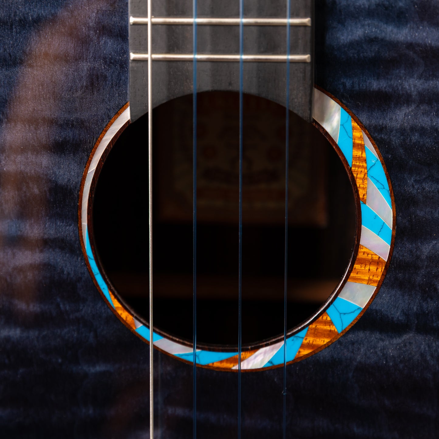 aNueNue aNN-Bwhale Baritone