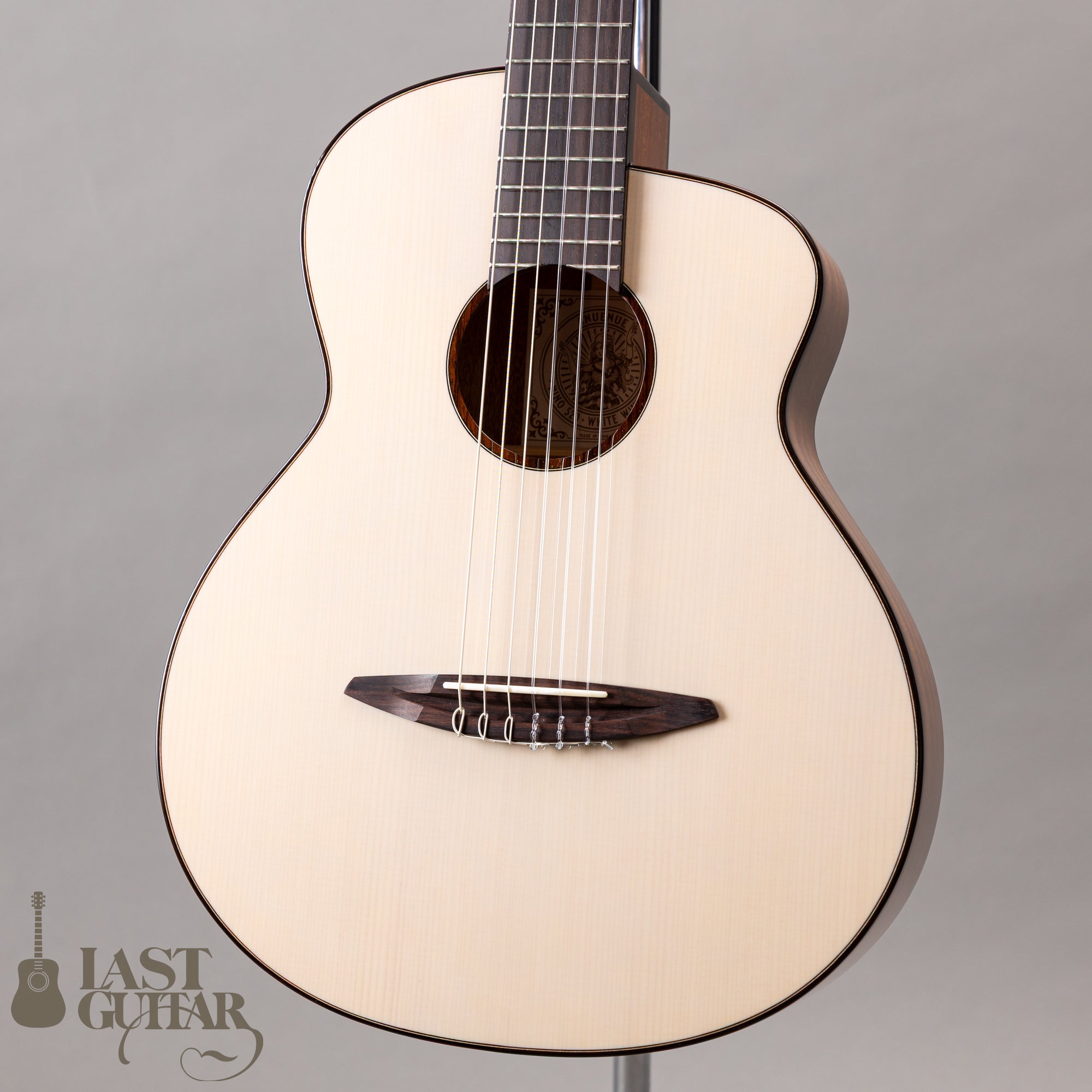 aNueNue Niño 520 White Winter (N520WW) – Ukulele Bird （株式会社